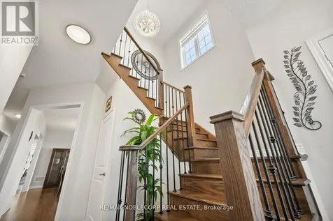 68 Inverness Way Bradford West Gwillimbury ON L3Z 0W5