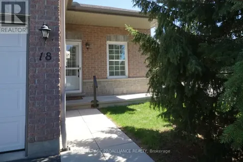 1 Rosemary Court Prince Edward County (picton Ward) ON K0K 2T0