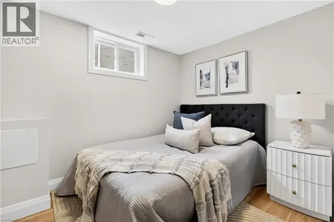 330 East 15th Street Hamilton ON L9A 4G5