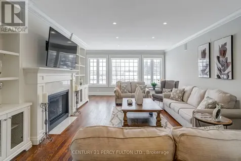 19 Wilson House Drive Whitby ON L0B 1A0