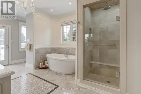 19 Wilson House Drive Whitby ON L0B 1A0