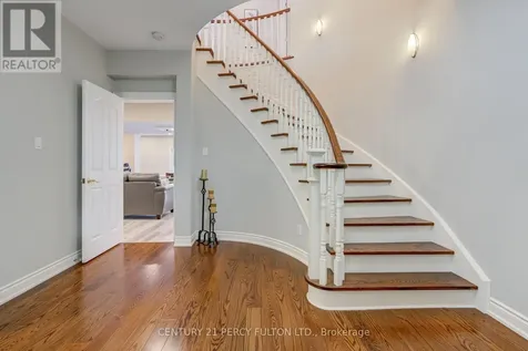 19 Wilson House Drive Whitby ON L0B 1A0