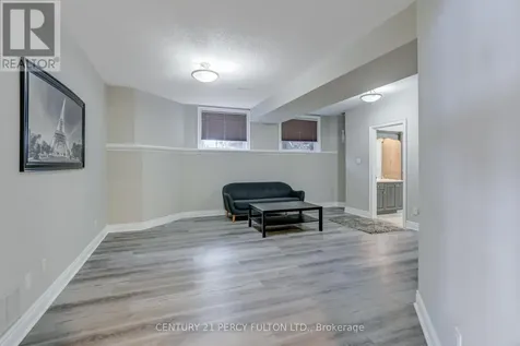 19 Wilson House Drive Whitby ON L0B 1A0