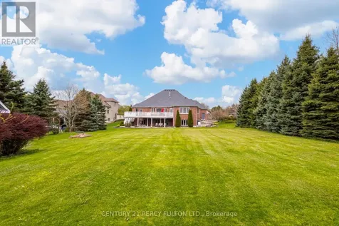 19 Wilson House Drive Whitby ON L0B 1A0