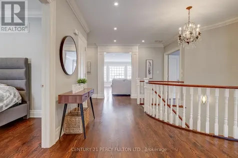 19 Wilson House Drive Whitby ON L0B 1A0