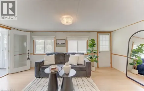 580 Beaver Creek Road Waterloo ON N2J 3Z4