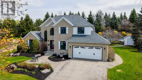 207 Woodridge Drive Petersburg ON N0B 2H0