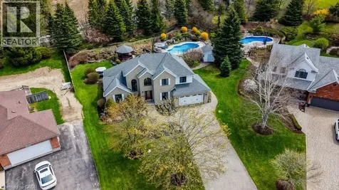 207 Woodridge Drive Petersburg ON N0B 2H0