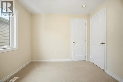 139 Mcgill Avenue Erin ON N0B 1T0