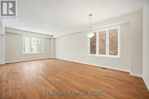 139 Mcgill Avenue Erin ON N0B 1T0