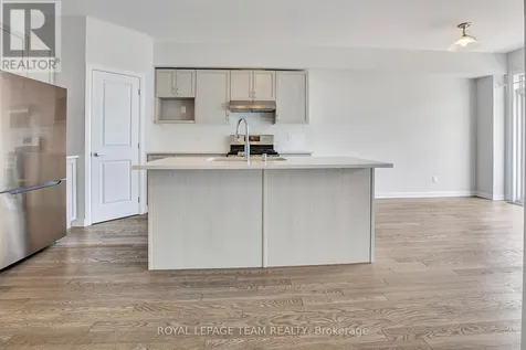 1013 Parabolica Way Ottawa ON K2T 0P8