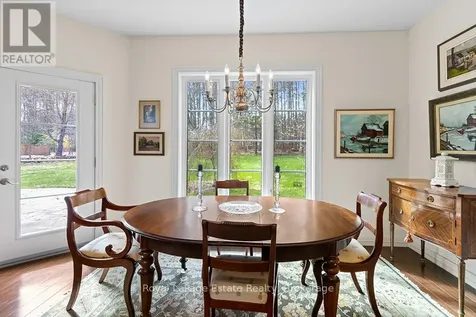 38 Copeland Creek Drive Tiny ON L9M 0M3