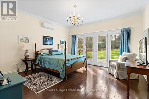38 Copeland Creek Drive Tiny ON L9M 0M3