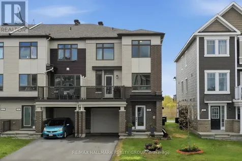 88 Feathertop Lane Ottawa ON K2V 0K2