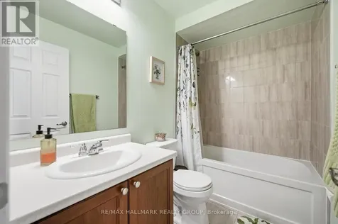 88 Feathertop Lane Ottawa ON K2V 0K2