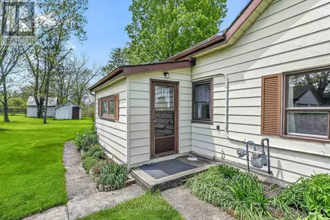 81 Fishcarrier Street North Haldimand ON N0A 1E0