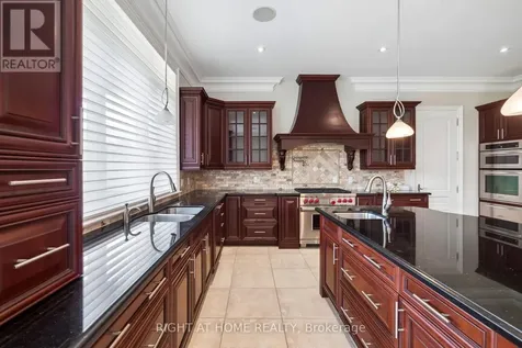18 Bice Court Clarington ON L0B 1J0