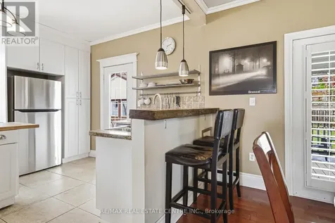 30 Grand Avenue Haldimand ON N3W 2J5