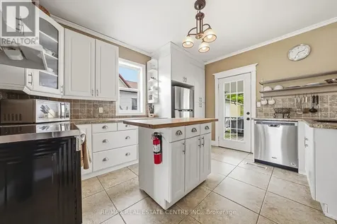 30 Grand Avenue Haldimand ON N3W 2J5