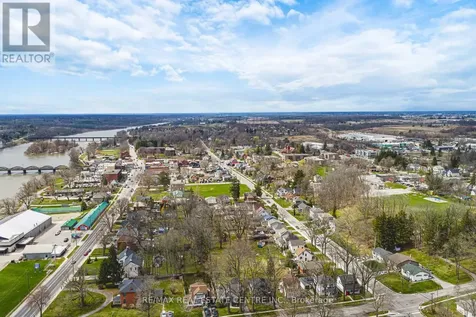 30 Grand Avenue Haldimand ON N3W 2J5