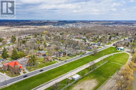 30 Grand Avenue Haldimand ON N3W 2J5