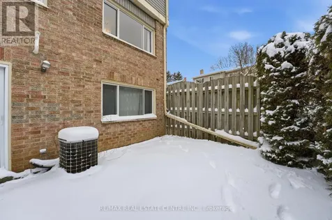 30 Green Valley Drive Kitchener ON N2P 1G8
