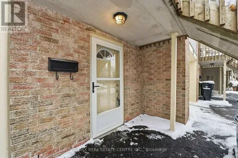 30 Green Valley Drive Kitchener ON N2P 1G8