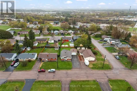 128 Ellis Avenue Pembroke ON K8A 2H9