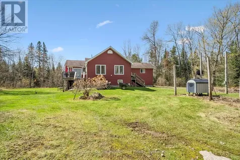 2519 South Horn Lake Rd R.r.#3 Road Magnetawan ON P0A 1C0