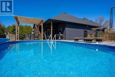 171 Huron Street South Saugeen Shores ON N0H 2L0