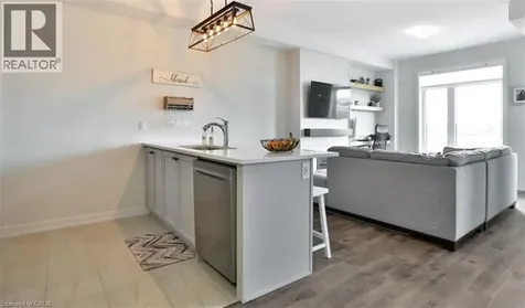 590 North Service Road Stoney Creek ON L8E 0K5