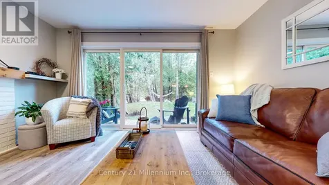 23 Dawson Drive Collingwood ON L9Y 5B4