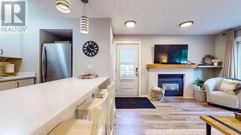 23 Dawson Drive Collingwood ON L9Y 5B4