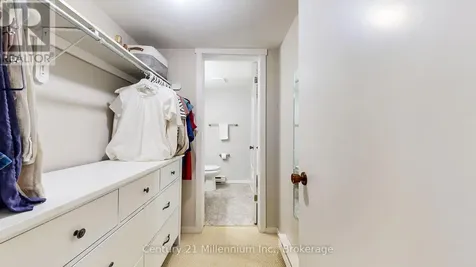 23 Dawson Drive Collingwood ON L9Y 5B4