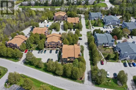 23 Dawson Drive Collingwood ON L9Y 5B4