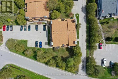 23 Dawson Drive Collingwood ON L9Y 5B4