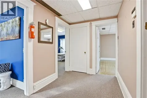826 Main Street East Hamilton ON L8M 1L6