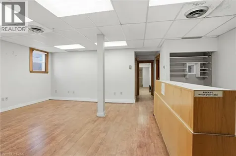826 Main Street East Hamilton ON L8M 1L6