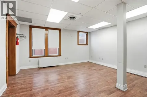 826 Main Street East Hamilton ON L8M 1L6