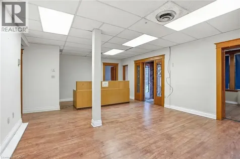 826 Main Street East Hamilton ON L8M 1L6