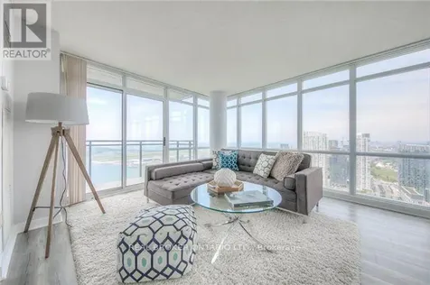 15 Fort York Boulevard Toronto (waterfront Communities) ON M5V 3Y4