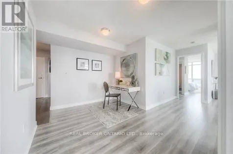 15 Fort York Boulevard Toronto (waterfront Communities) ON M5V 3Y4
