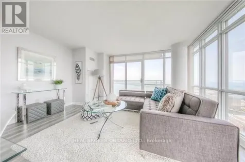 15 Fort York Boulevard Toronto (waterfront Communities) ON M5V 3Y4