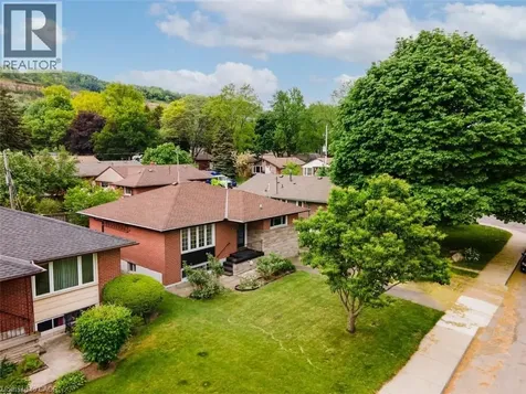 47 Purvis Drive Hamilton ON L8S 2S3