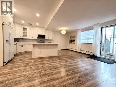 15 Elizabeth Street Mississauga ON L5G 2Z3
