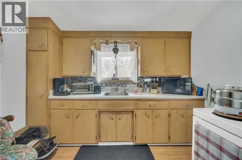141 Samuel Street Kitchener ON N2H 1P9