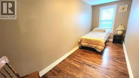 22 University Avenue East Windsor ON N9A 2Y4
