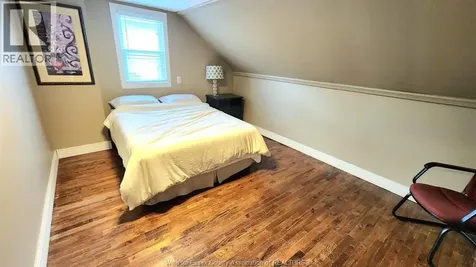 22 University Avenue East Windsor ON N9A 2Y4