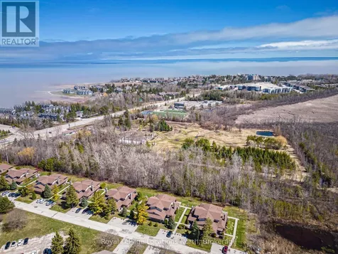 11589 26 Highway Collingwood ON L9Y 5E7