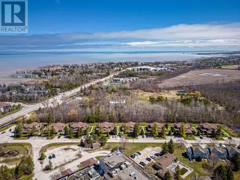 11589 26 Highway Collingwood ON L9Y 5E7